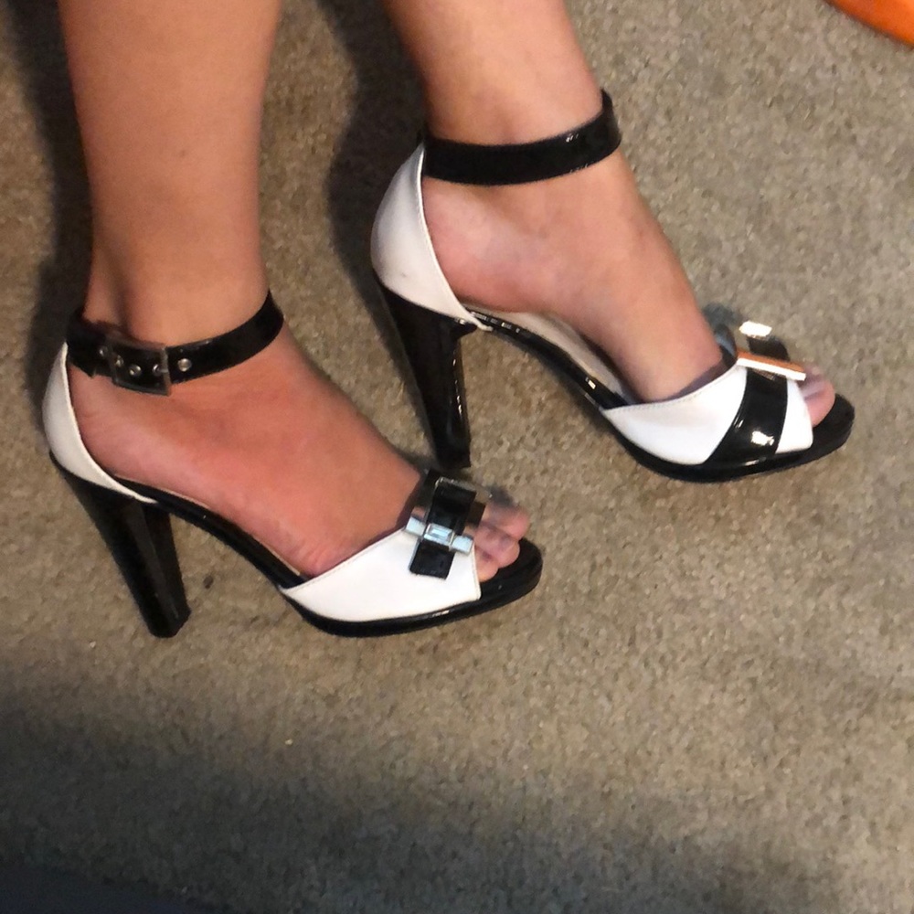 Pierre Dumas white black heels shoes gem buckle